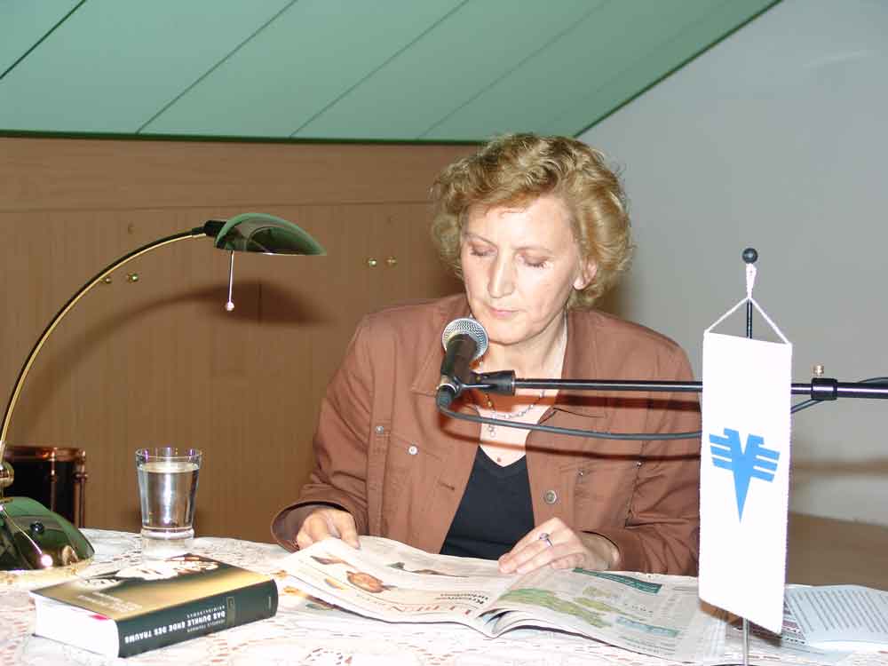 Frau Mag. Wiesenhofer vom Verlag Leykam